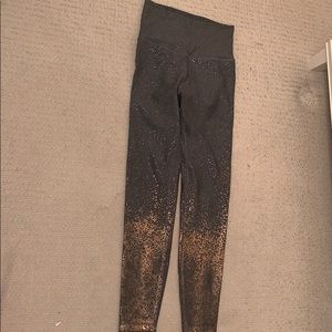 Beyond yoga high waisted ombré metallic legging